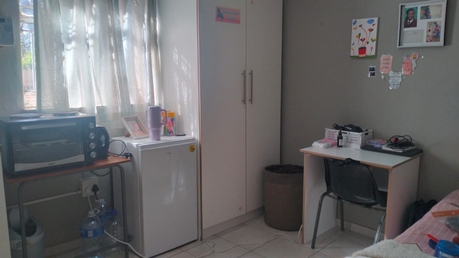 16 Bedroom Property for Sale in Universitas Free State